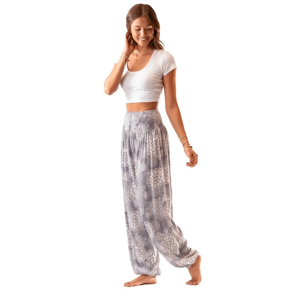 Lotus & Luna White and Gray Harlem Pants